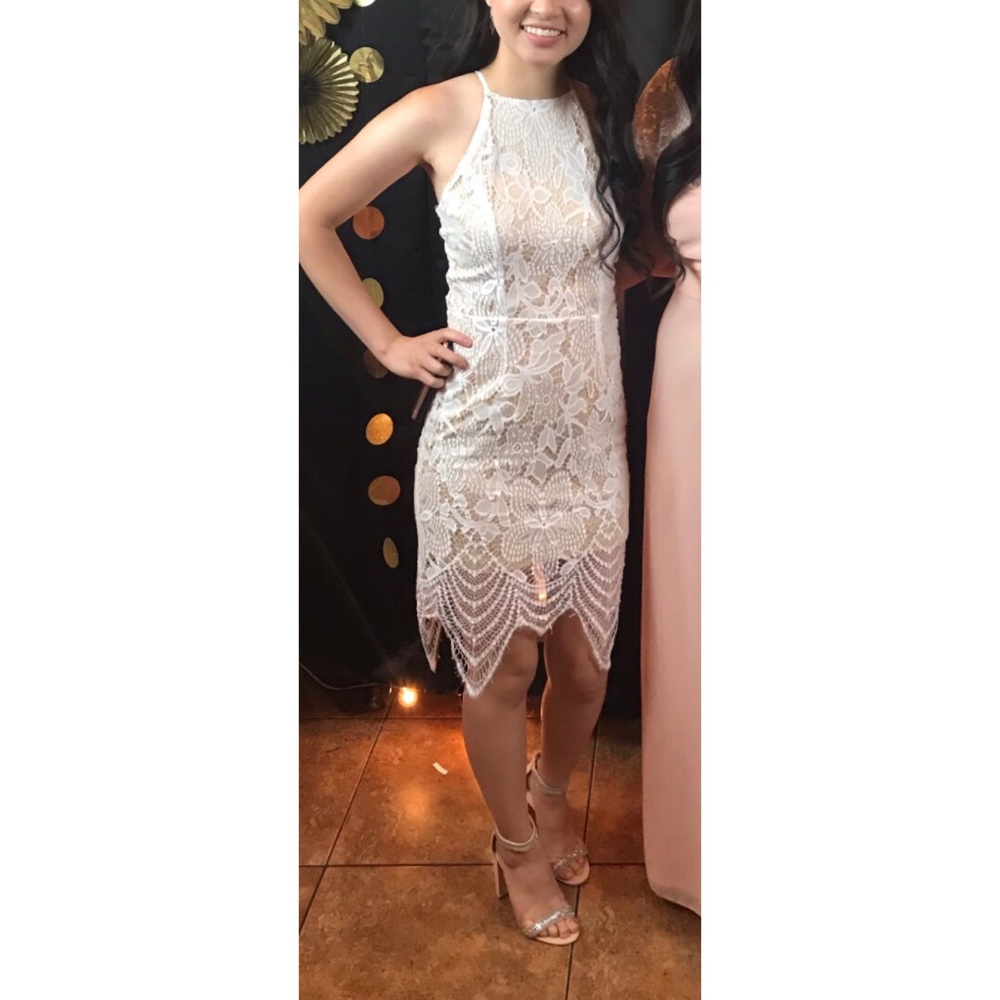 White Lace Backless Dress